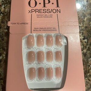 Great Deal 2 for 1
2boxes for price of 1 OPI xPress/On Instant Gel-Like Press-On